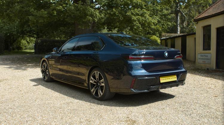BMW 7 SERIES SALOON 750e xDrive Excellence 4dr Auto [Executive Pack]